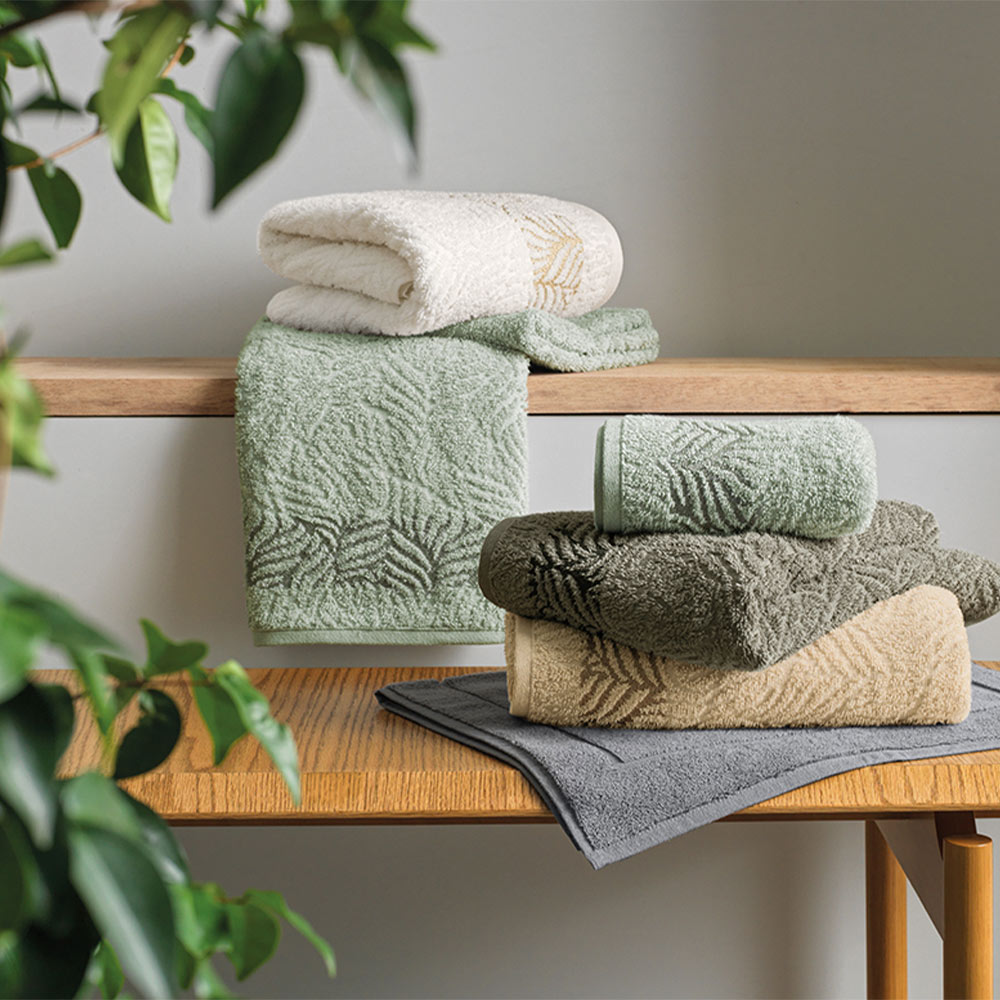 JUL23 - KARSTEN - BANHO - VIVACE